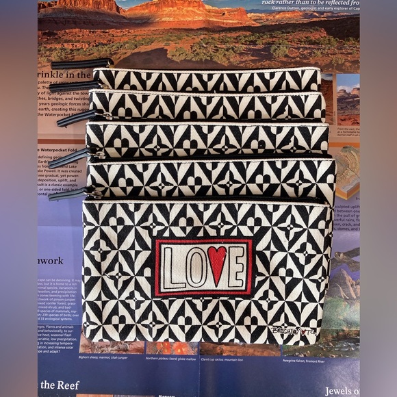 Brighton “Love” Canvas Pouch from 2022 NWOT - Picture 6 of 7